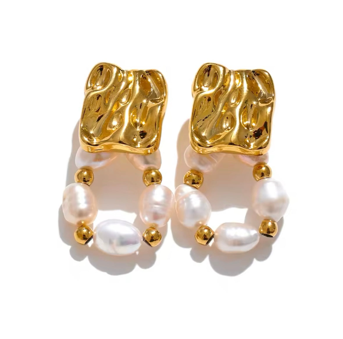 SANTOS HUGGIES GOLD - Cloudbox Gifting