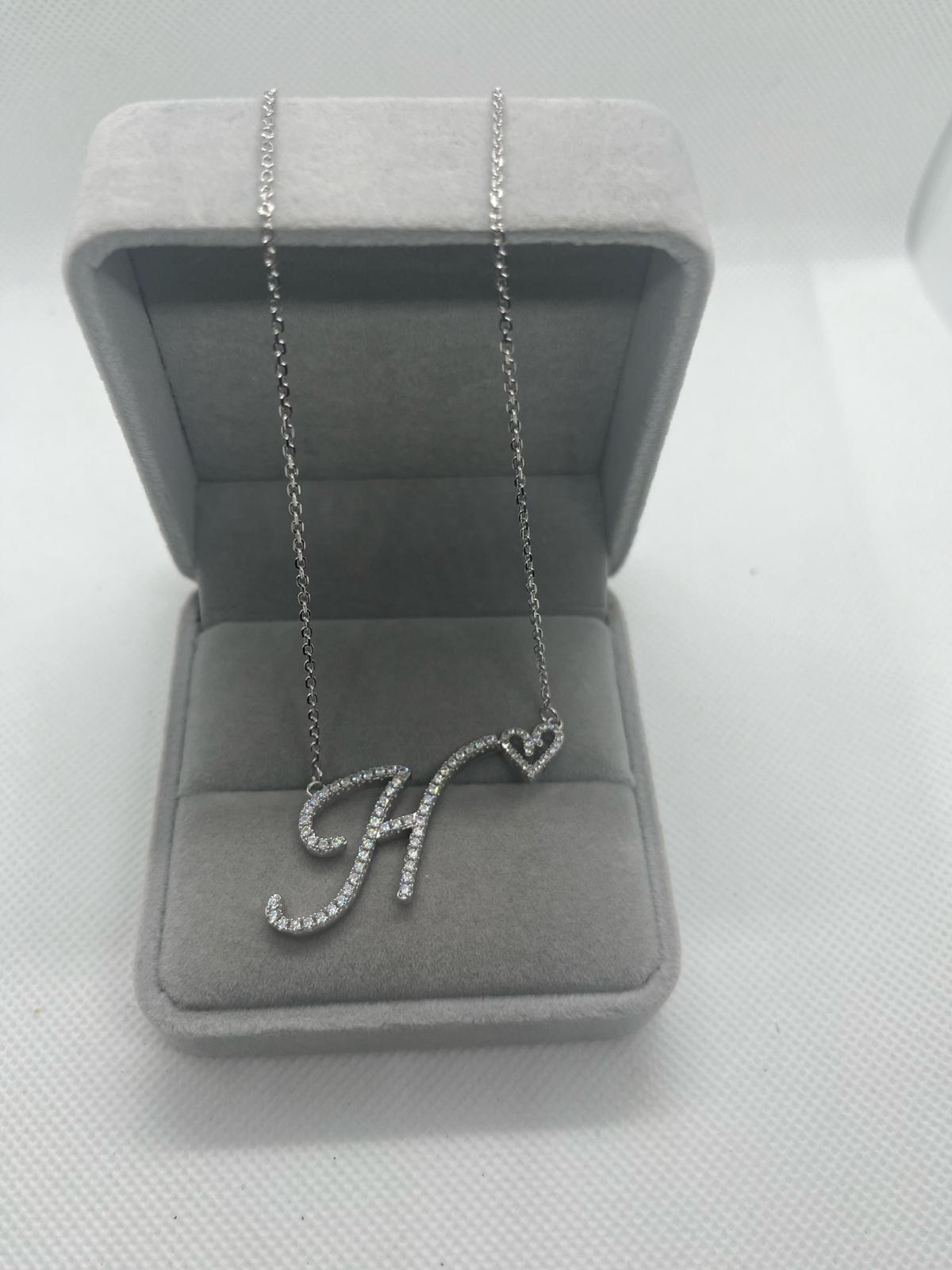 LOVE NECKLACE - Cloudbox Gifting