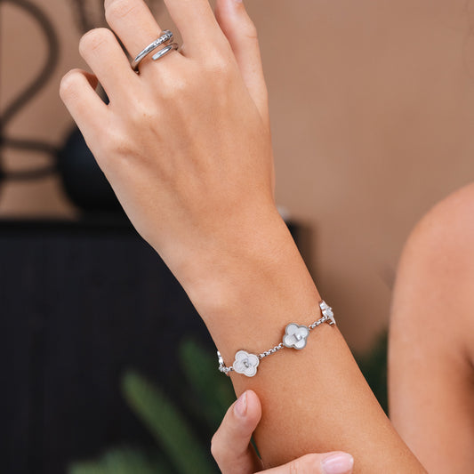 CLOVER PEARL BRACELET (silver)