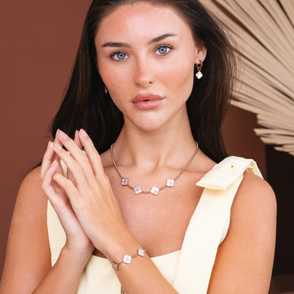 CLOVER PEARL BRACELET (rose)