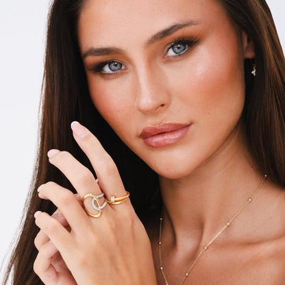 SWIRL RING