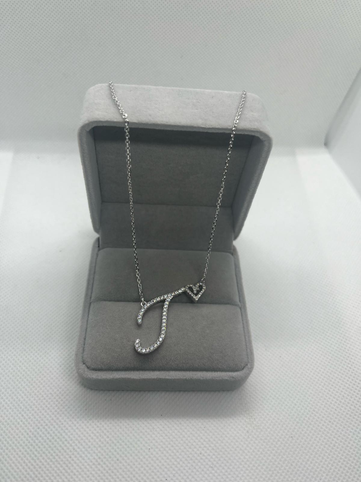 LOVE NECKLACE - Cloudbox Gifting