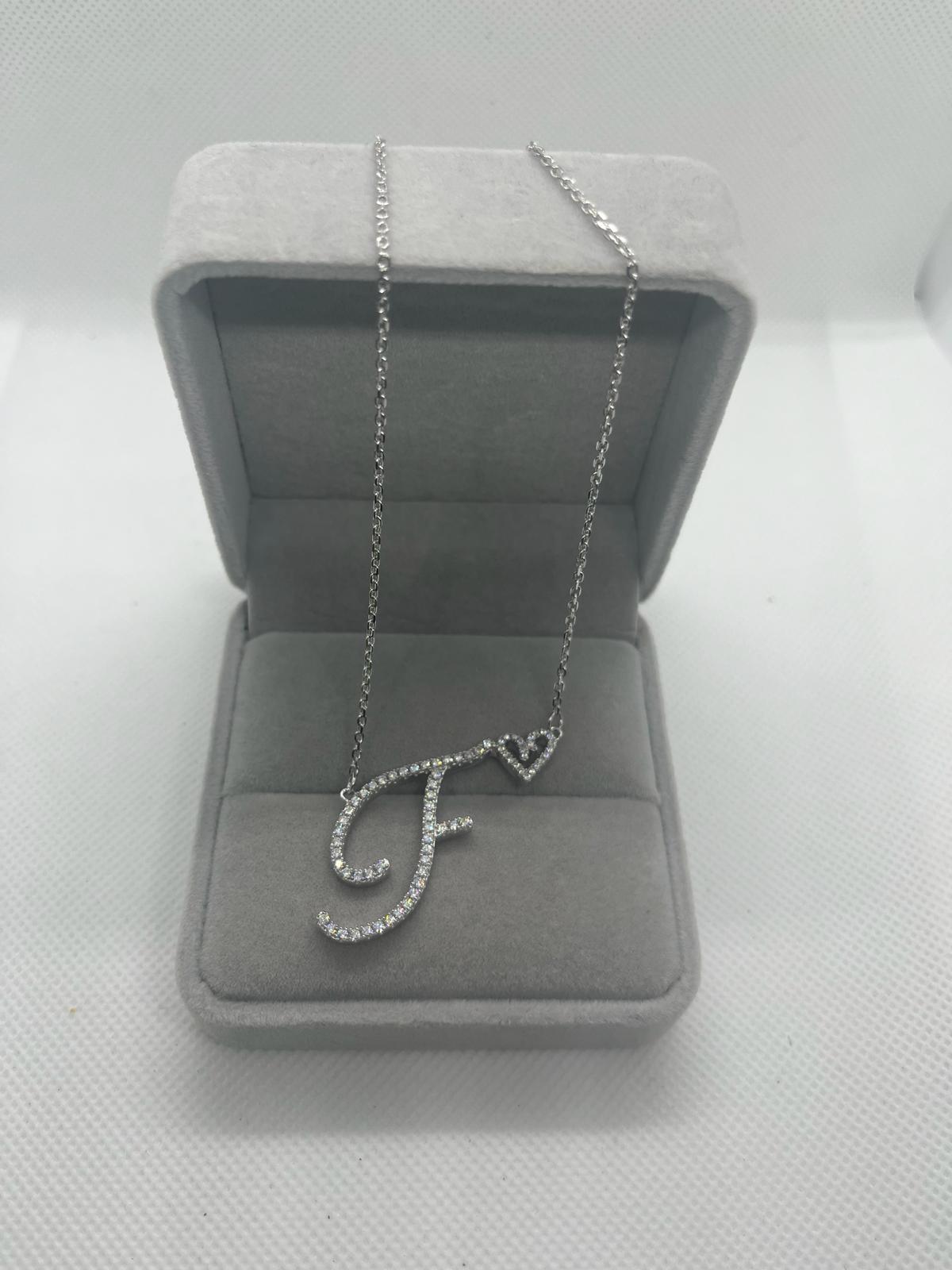 LOVE NECKLACE - Cloudbox Gifting