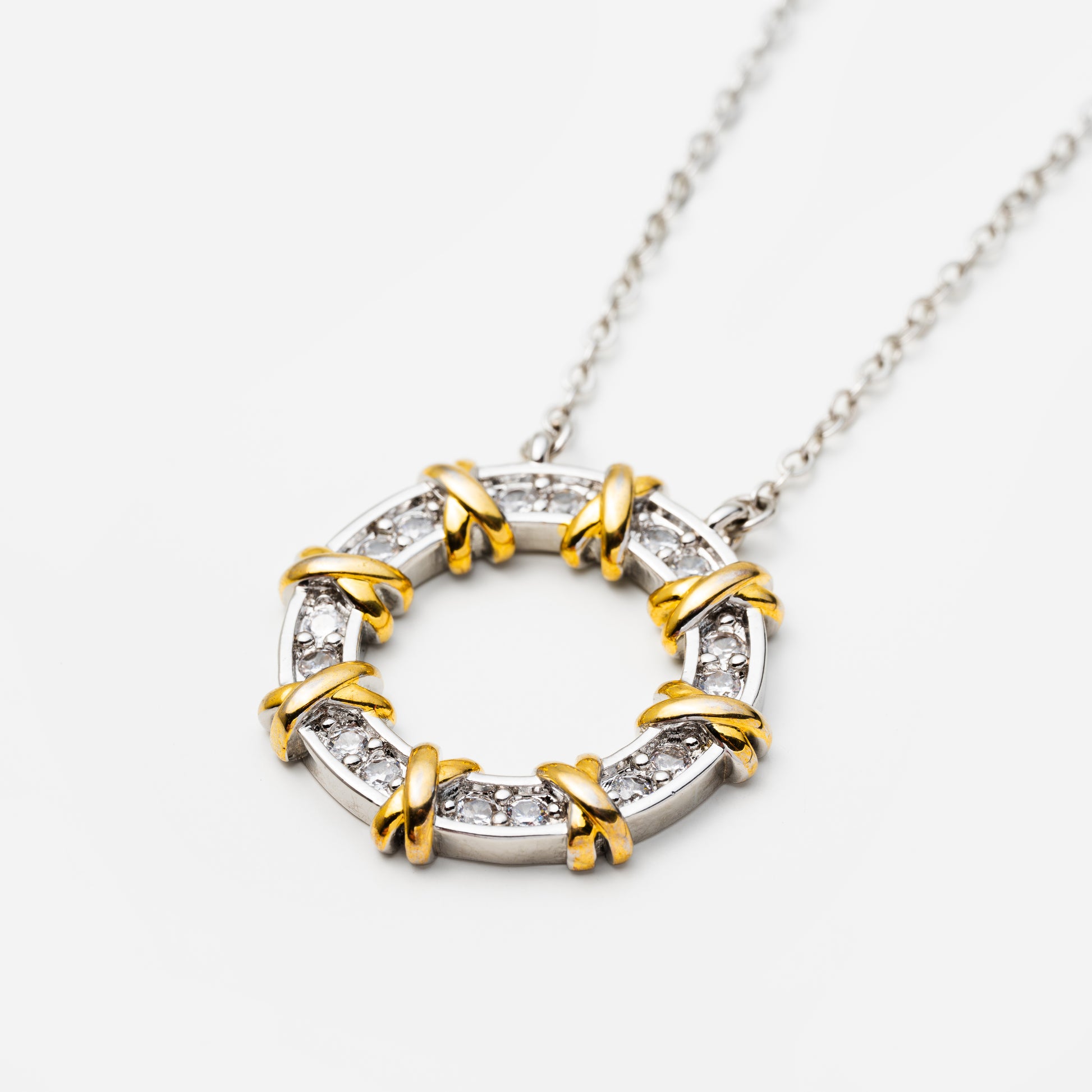 LOLA NECKLACE - Cloudbox Gifting