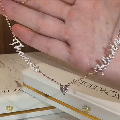 LUNA NECKLACE